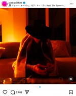 ジャスティン・ビーバー、マリファナ吸引ショットを公開！？ファンから心配の声※「Justin Bieber」インスタグラム