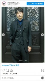 スーツが似合いすぎる松山ケンイチ　※「松山ケンイチ」インスタグラム