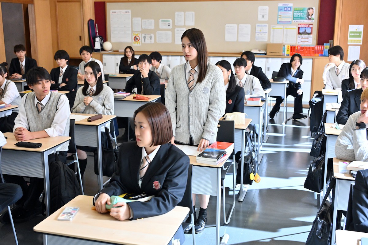 松坂桃李、エリート文科省官僚役で日本の教育現場に切り込む！『御上先生』今夜スタート