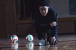 『ホットスポット』宇宙人“高橋”角田晃広、想定外の活躍に称賛「かっこいいのに笑える」