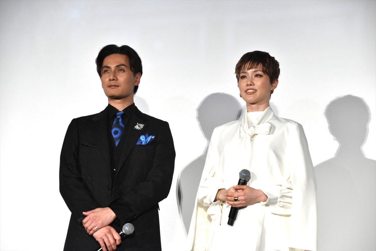 沢城みゆき、アンドレ役・豊永利行を差し置いて…!?　元宝塚雪組トップスター・彩風咲奈に大照れ