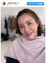 瀬戸朝香、メイク中のオフショットを公開　※「瀬戸朝香」インスタグラム