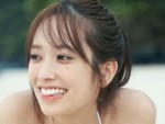日向坂46・佐々木久美 1st写真集『めくる日々』より