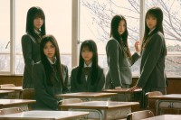 （左から）海邉朱莉、長嶋凛桜、瀬戸口心月、川端晃菜、矢田萌華