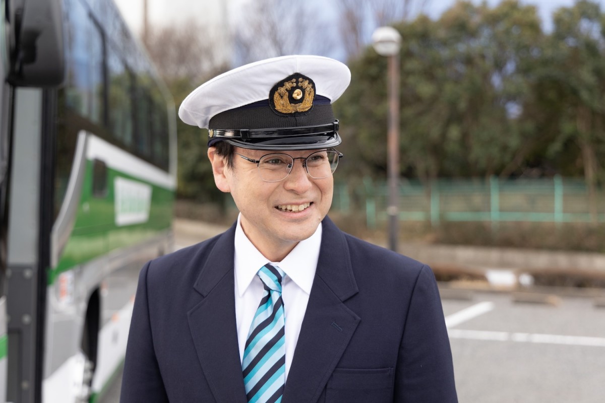 『相続探偵』“灰江”赤楚衛ニ、週刊誌記者に激怒　まさかの過去にネット驚き「バス事故？」「横領？？」