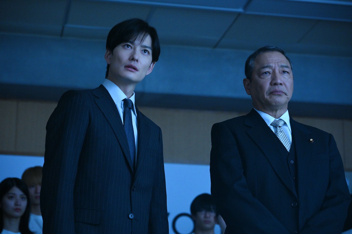 『御上先生』“是枝”吉岡里帆、怪文書への考察に反響「闇が深い」「裏口入学」