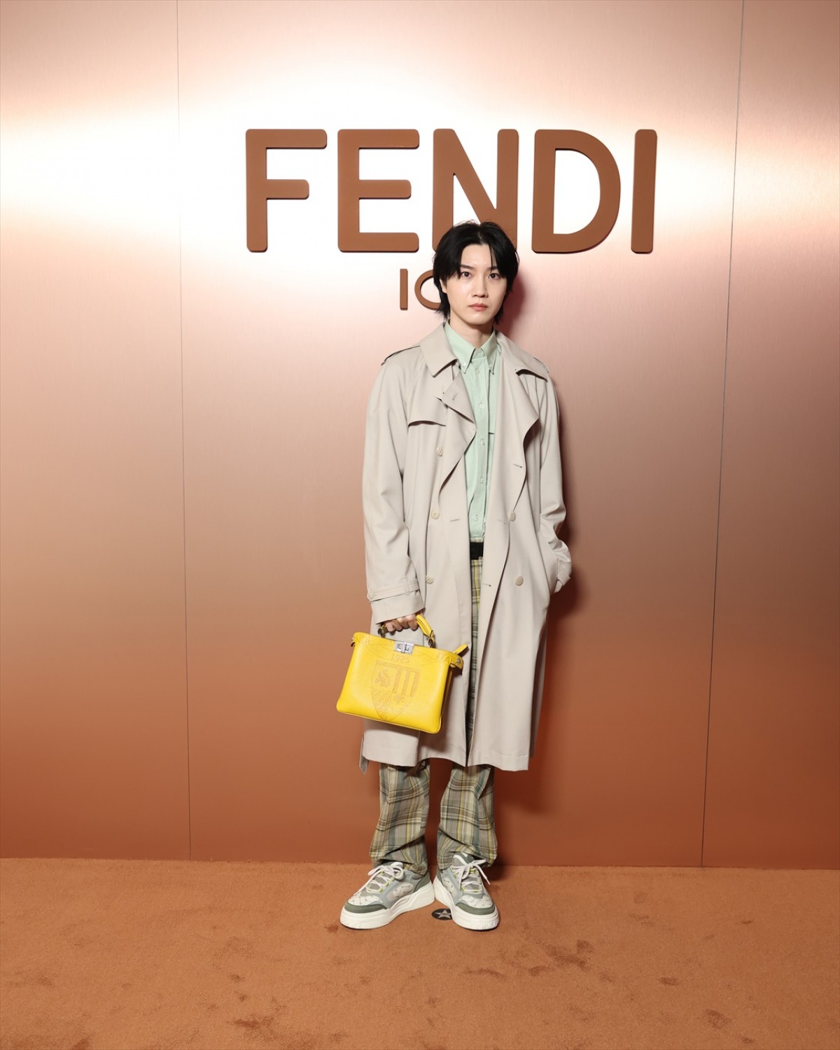 Snow Man・目黒蓮、TWICE・MINAら、世界各国のセレブが「フェンディ」秋冬コレクションに参加！