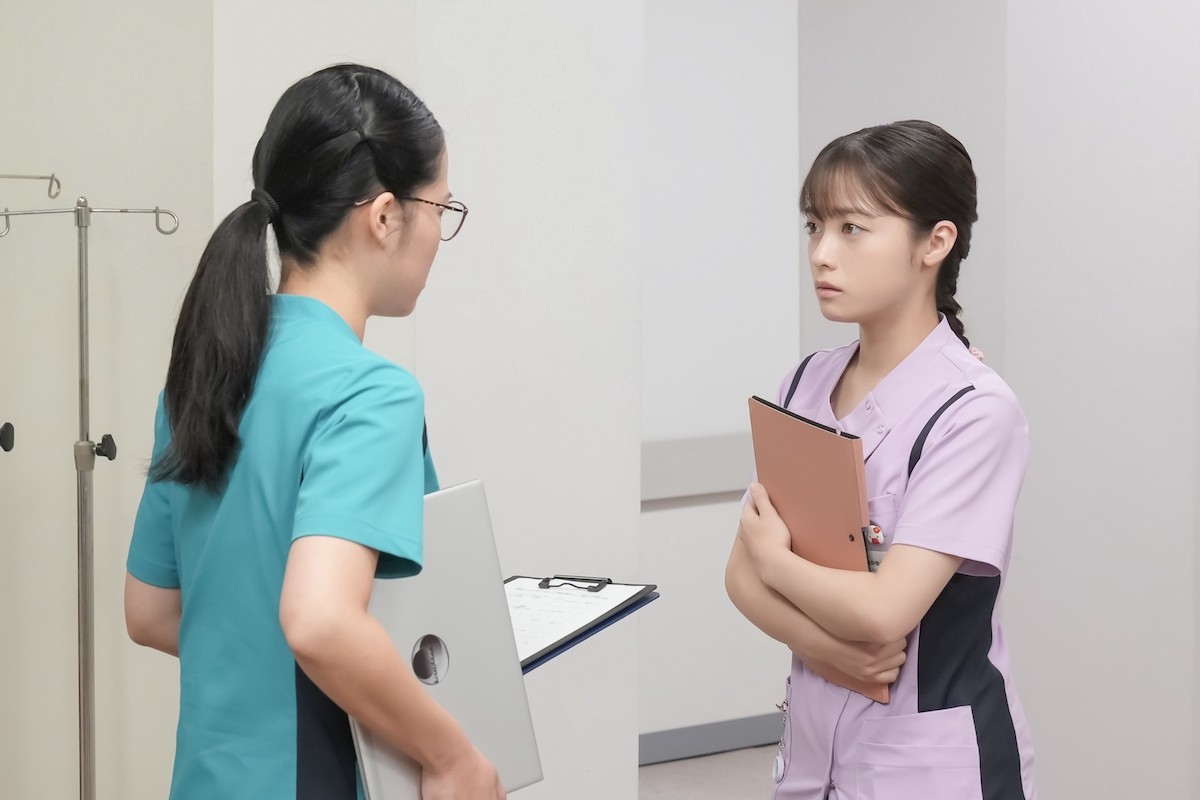 『おむすび』“篠宮さん”辻凪子、泥酔して“覚醒”　ネット称賛続々「稀に見る面白キャラ」「ラストまで出て」