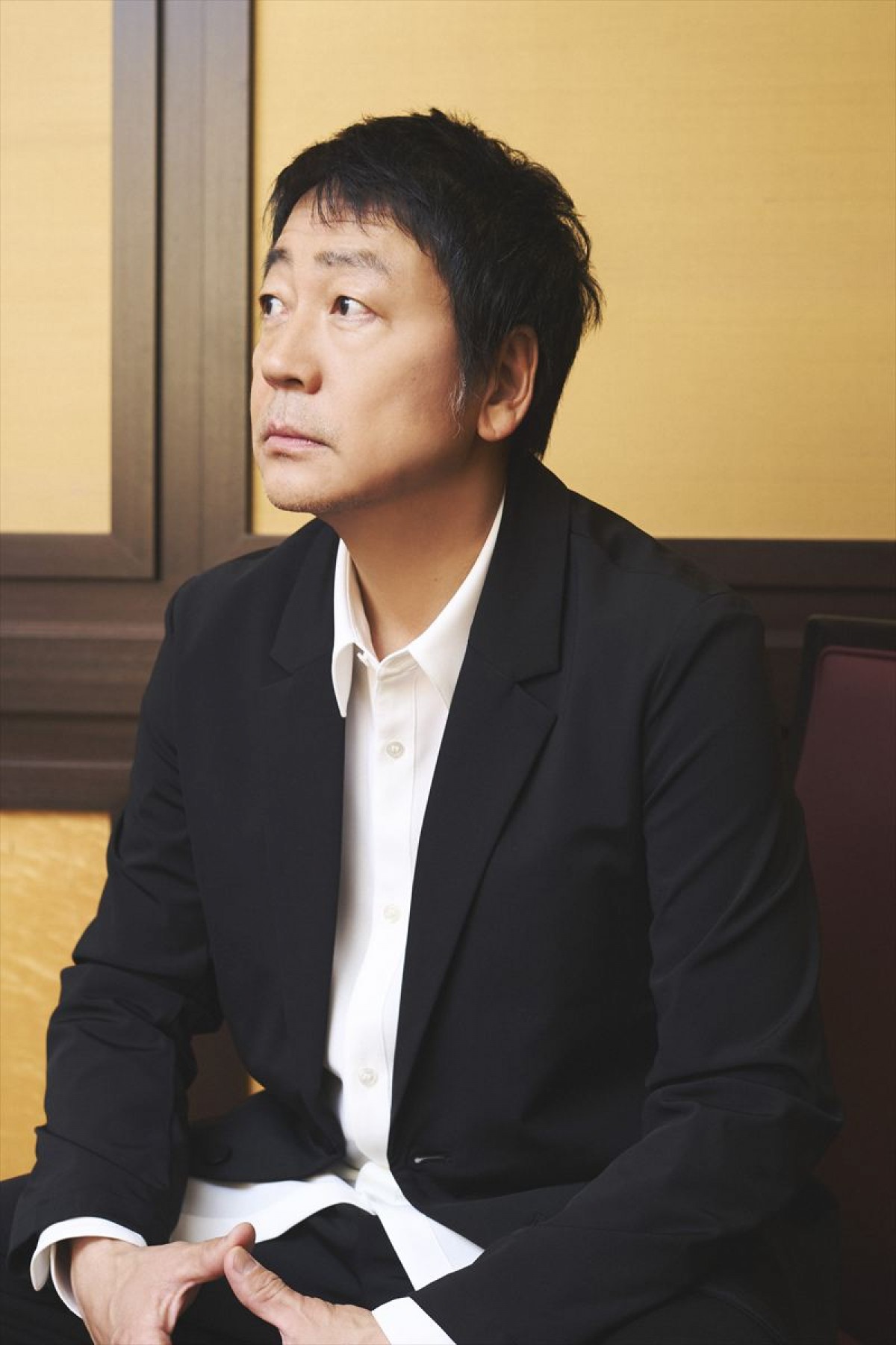浅野忠信＆大森南朋、“お笑い将軍”を前に挑んだ全力コメディ　「光栄」も、「かなり悩みました」