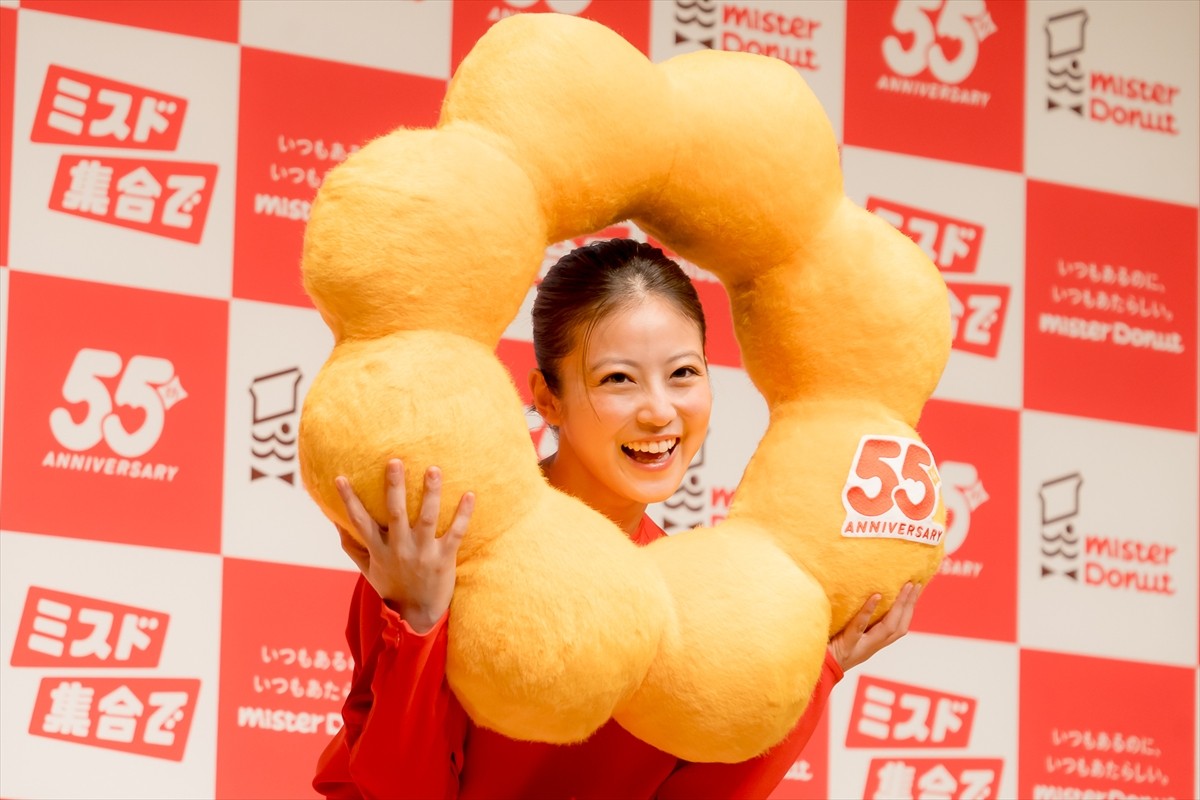 今田美桜、ミスタードーナツ55周年 新ブランドスローガン＆新ブランドアンバサダー発表会に登場