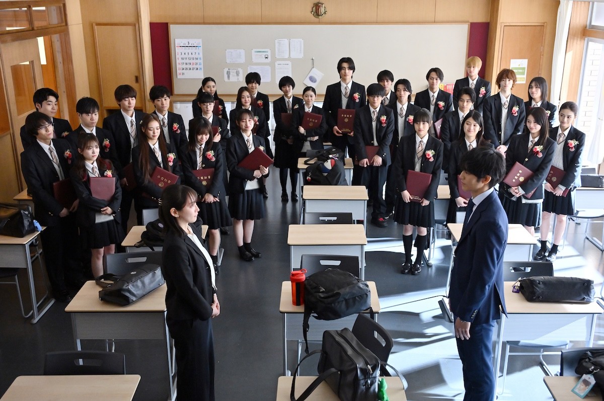 『御上先生』最終回　“御上”松坂桃李＆“槙野”岡田将生、同期バディの仲良しぶりにネット歓喜「眼福すぎる」「ご褒美」