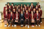 ドラマ『なんで私が神説教』、広瀬アリスが担任を務める2年10組クラス写真