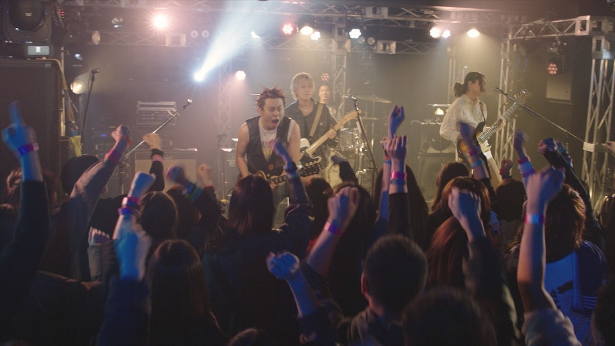 錦鯉・渡辺隆、テレビドラマ初主演！　ライブがおじさんの人生を変える!?『ライブマニア』放送決定