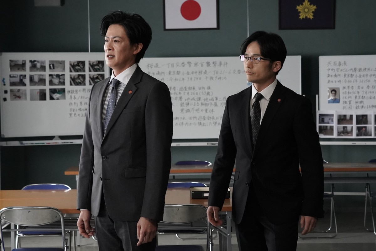 『アイシー』第9話　“柊”波瑠、発砲事件の現場で拳銃を手にした父“夏見”杉本哲太を目撃