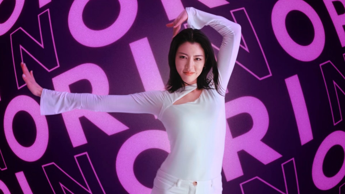三吉彩花「湖池屋ストロング」新TVCM