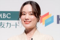 筧美和子、三井住友カード×HTS 新旅行予約サービス「Vトリップ」発表会に登場