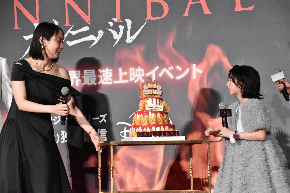 柳楽優弥、「『ガンニバル2』を世界にぶちかましたい！」サプライズバースデーで意気込み
