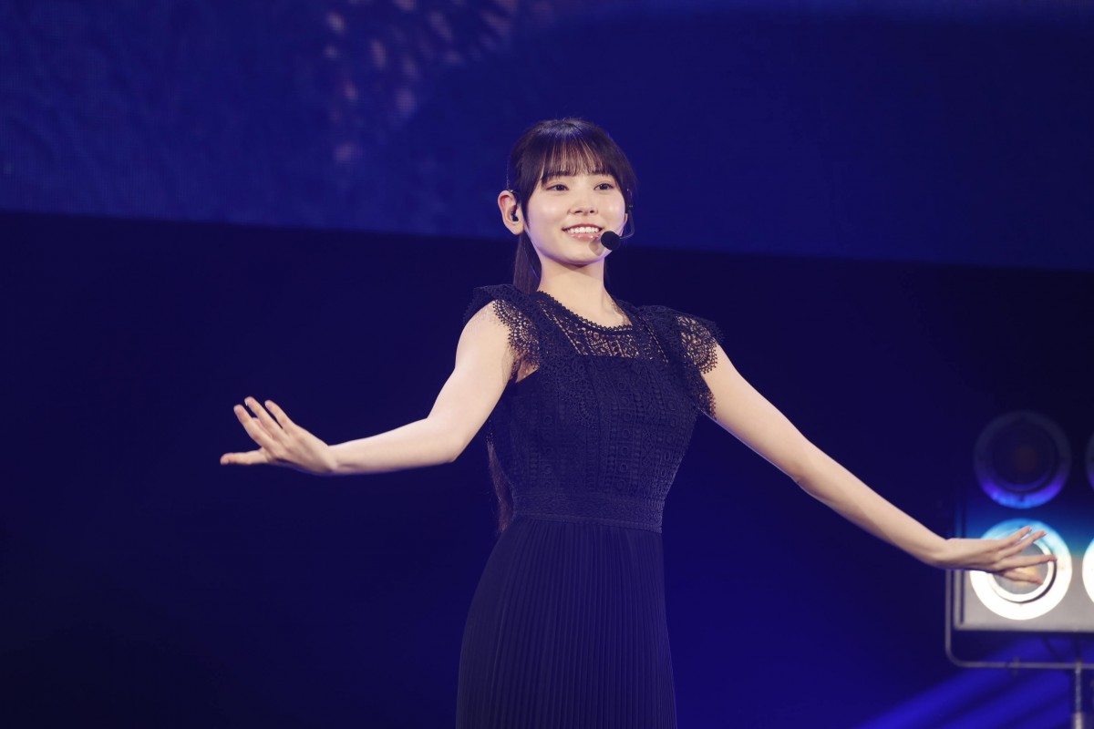 乃木坂46、6期生が初ステージ　⽮⽥萌華ら5人がセンターに　特技披露にファン歓声