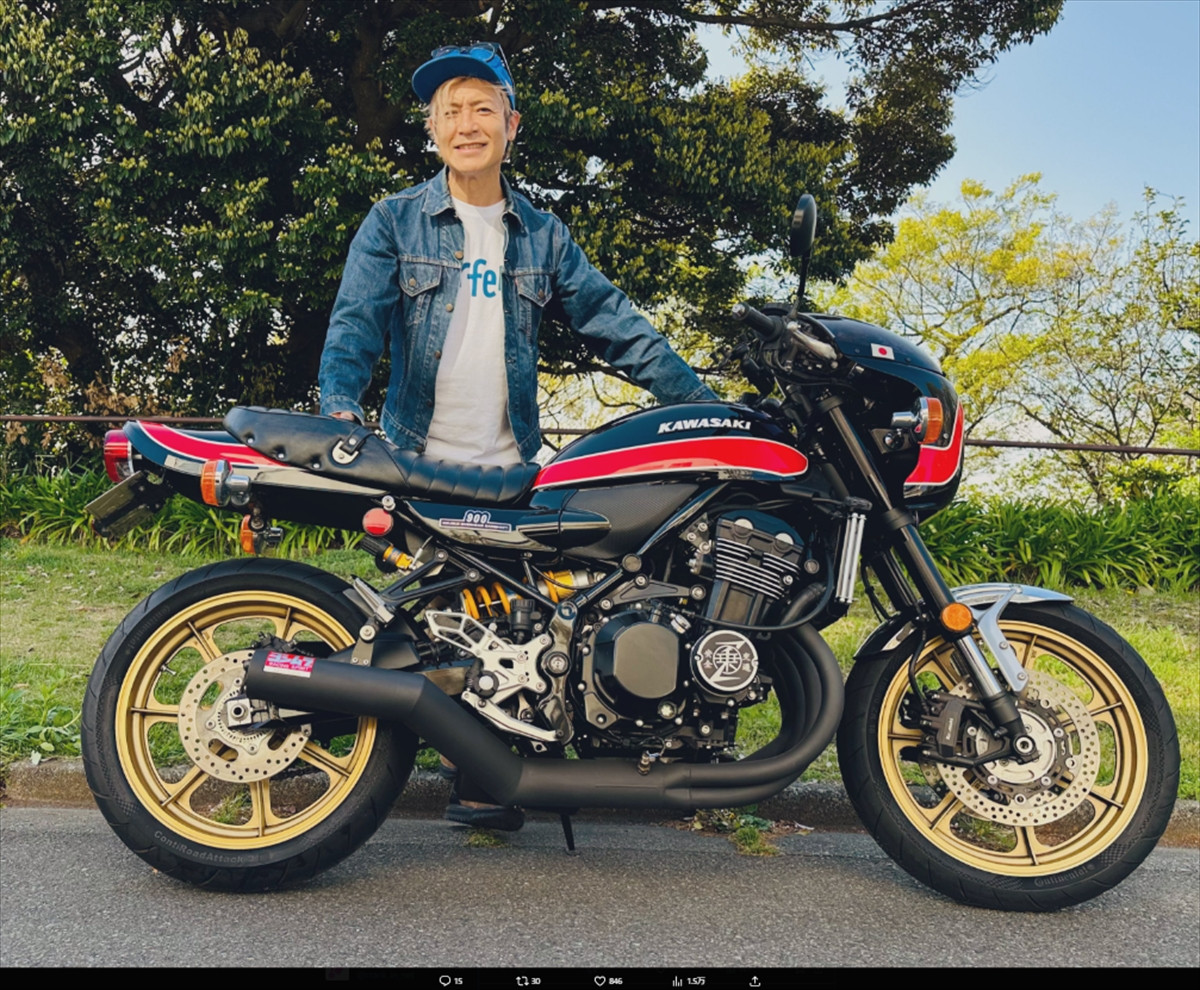 つるの剛士、愛車がカッコよすぎ！　カスタムにも絶賛の声「統一感ある色合い」「ピッタリ」