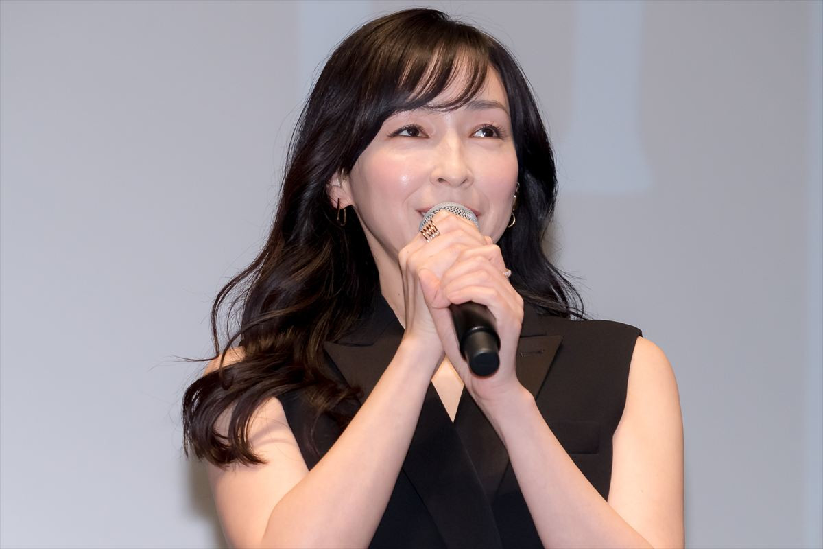 麻生久美子、“チャレンジング”な役を演じるにあたり減量「4～5kg落としました」