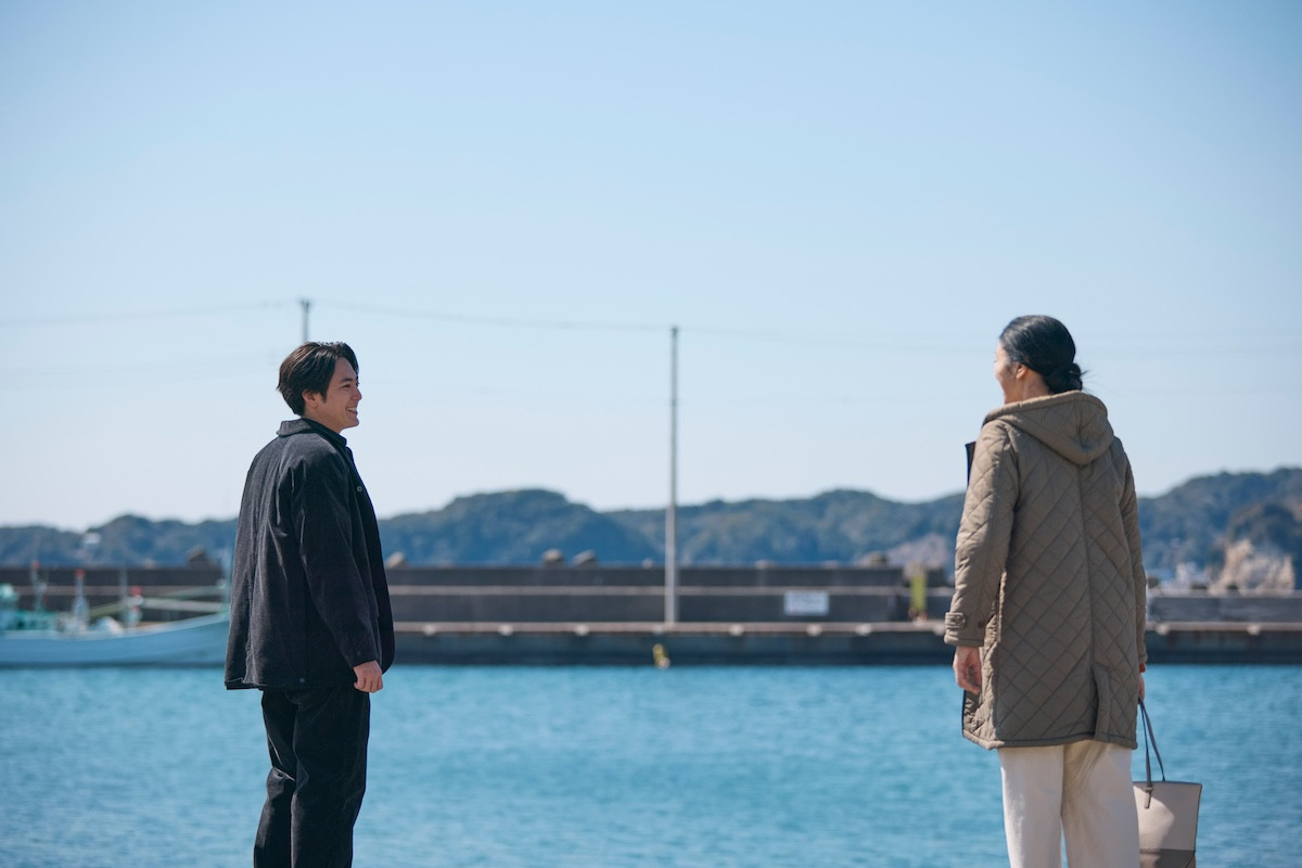『イグナイト』第3話　“宇崎”間宮祥太朗、ケガをした外国人技能実習生の職場を訪れる