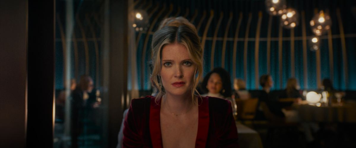 半径15m以内が全員容疑者――極限サスペンススリラー『DROP』7.11日本公開決定　予告＆ポスター解禁