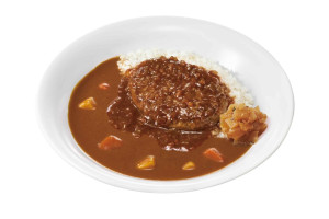すき家「煮込みハンバーグカレー」発売！　おんたまやチーズをプラスしたメニューも登場