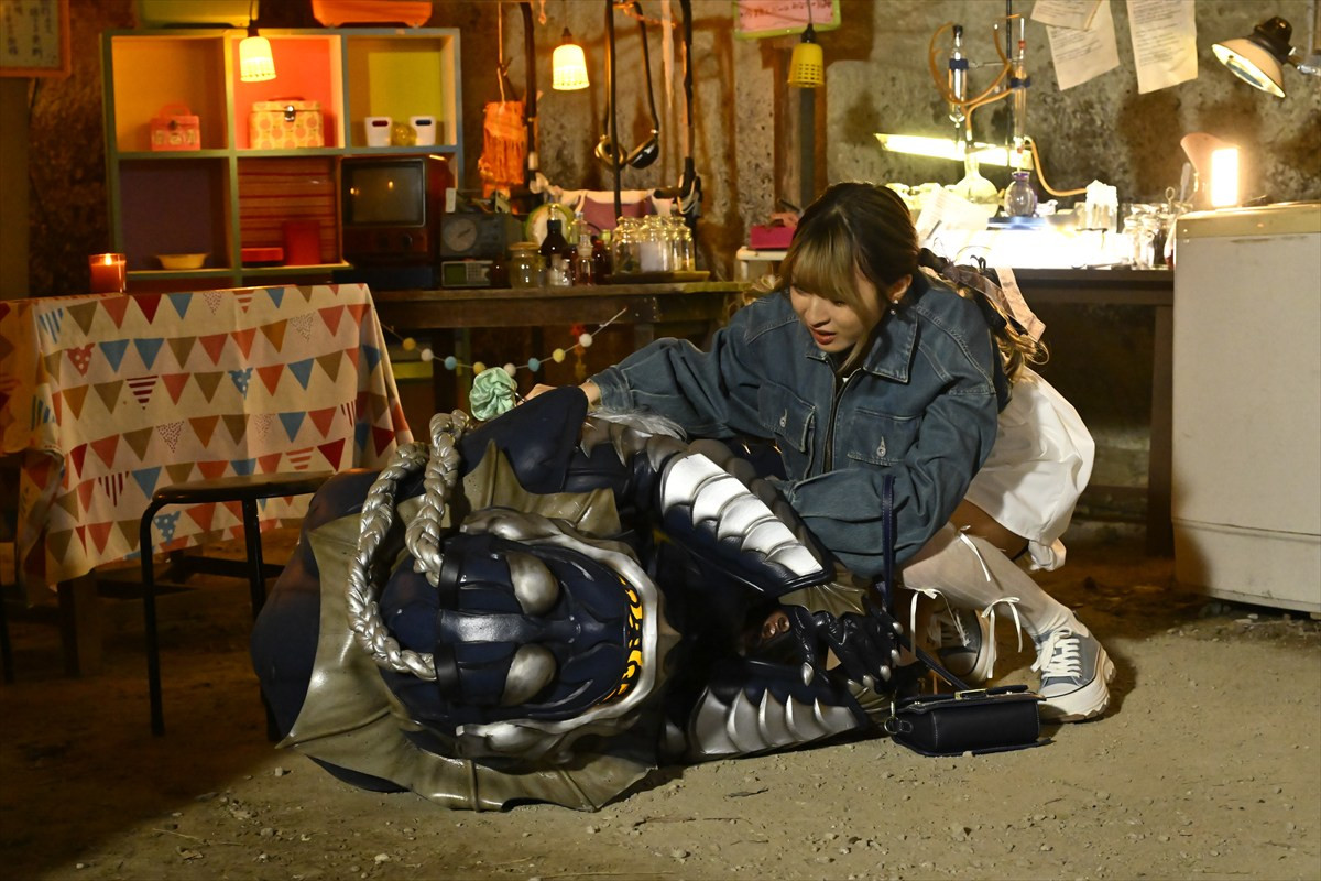 『仮面ライダーガヴ』第33話「一撃必殺！！オーバーガヴ！」、ゴチゾウの力を集結した「ゴチポッド」でガヴが新フォームに