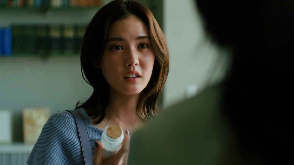 『魔物』第4話　“凍也”塩野瑛久に殴られた“あやめ”麻生久美子、自分の気持ちと葛藤