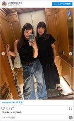 母親とのパリ旅行を楽しむ藤田ニコル　※「藤田ニコル」インスタグラム
