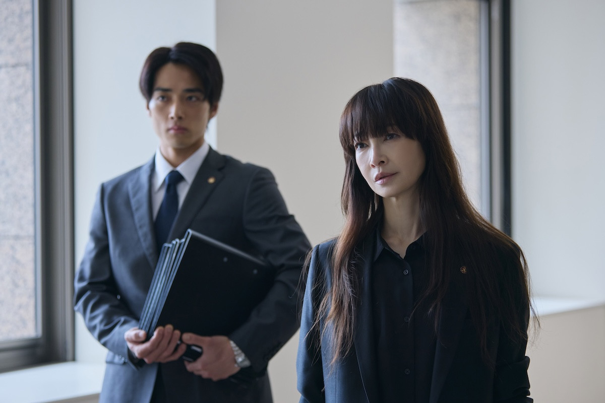『イグナイト』第10話　“宇崎”間宮祥太朗の母を原告にバス会社を訴える