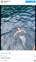 筧美和子、水着姿　※「筧美和子」インスタグラム