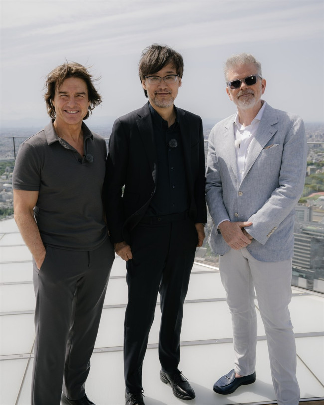 映画『ミッション：インポッシブル／ファイナル・レコニング』（左から）トム・クルーズ、山崎貴監督、クリストファー・マッカリー監督