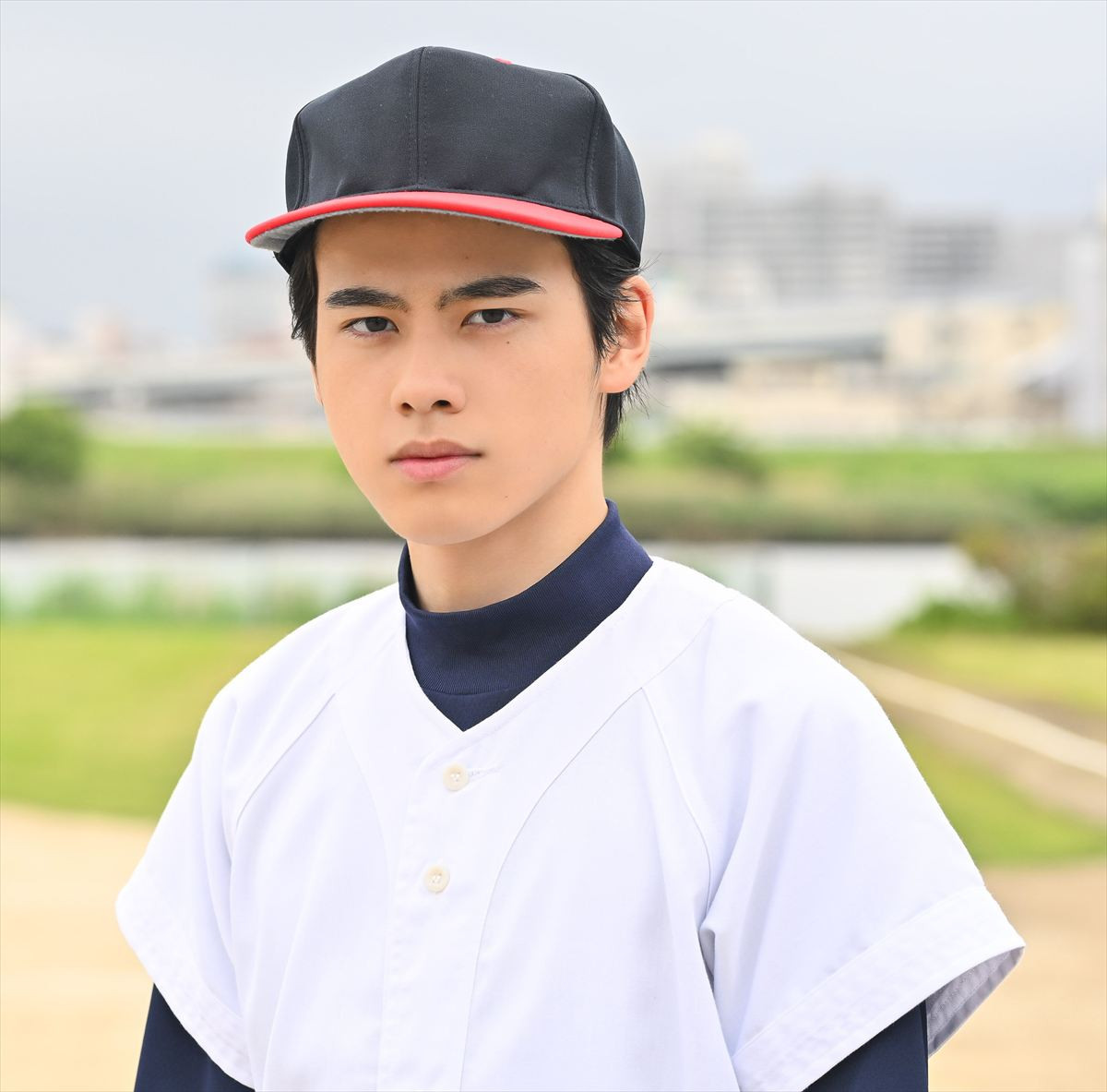 萬田久子、鮮やかピンク衣装で“大物女優役”！　『北くんシェア』出演決定