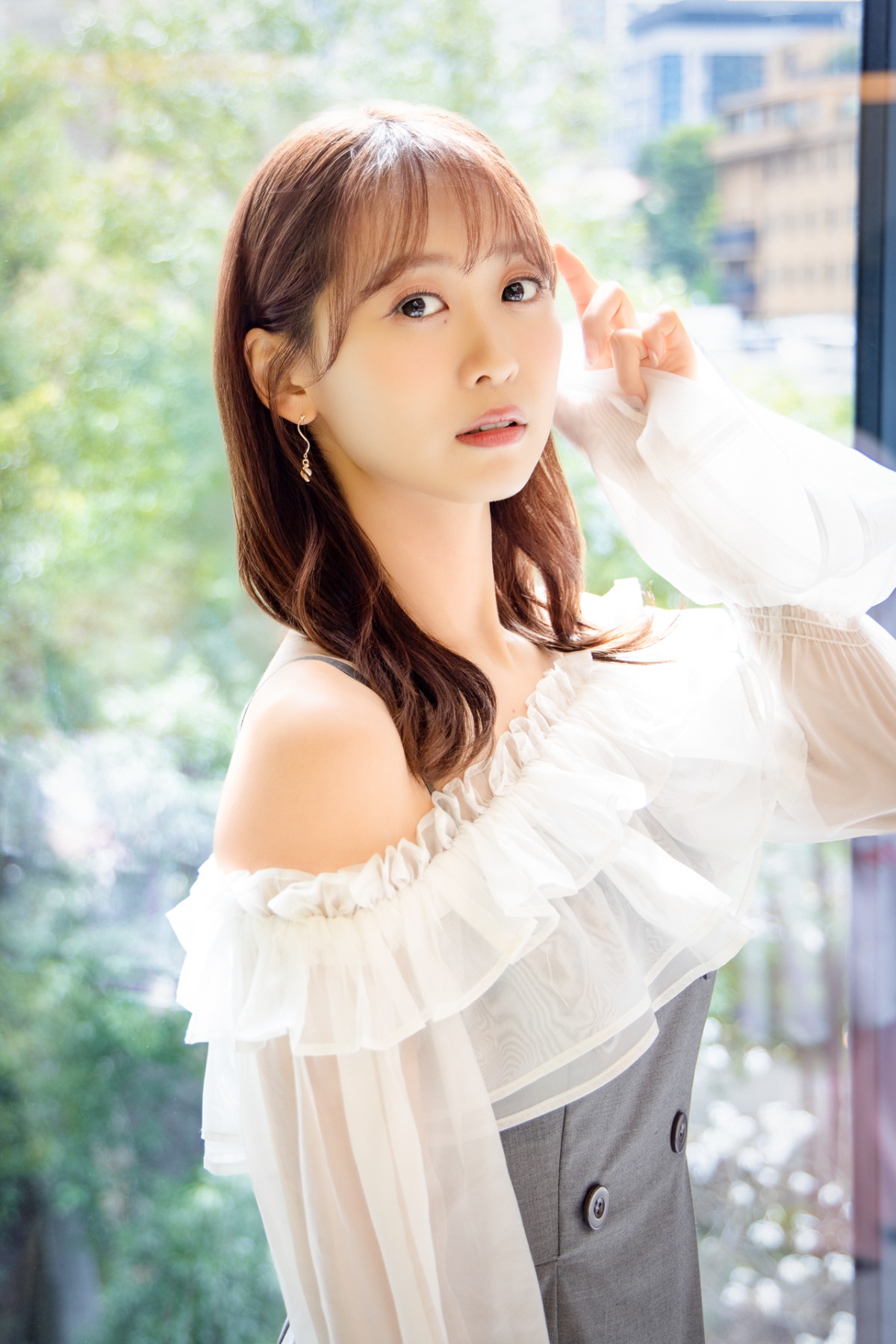 上田麗奈＆芹澤優、“猫まみれ”な日々を語る――癒しと笑いが止まらない、にゃんとも尊いアニメ体験