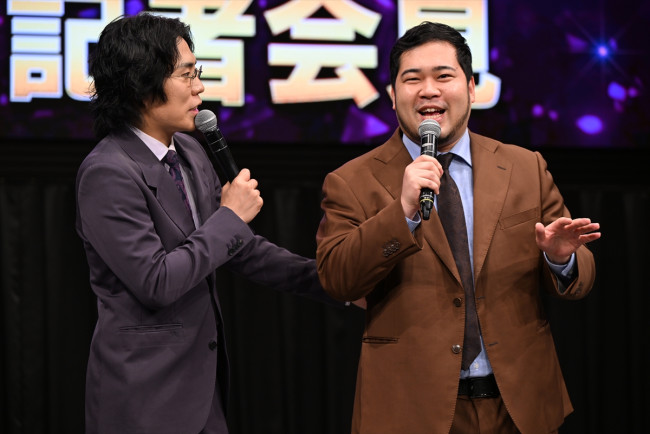 令和ロマン、『M‐1グランプリ2025』開催会見に登場