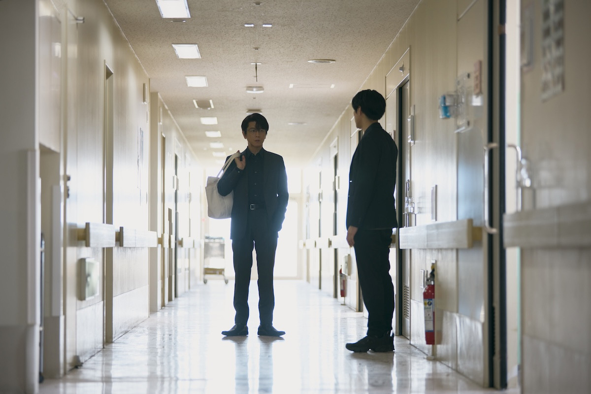 『イグナイト』第8話　“桐石”及川光博、妻の手術を目前に控えてまさかの展開