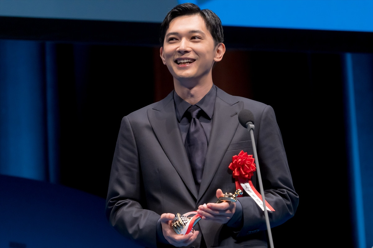 吉沢亮、主演男優賞受賞で「この上ない喜び」　河合優実は主演女優賞受賞