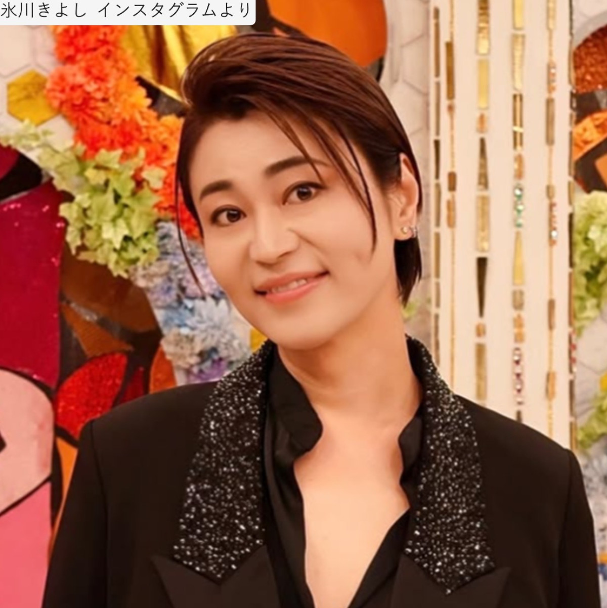 氷川きよし、ソロショット　※「氷川きよし」インスタグラム