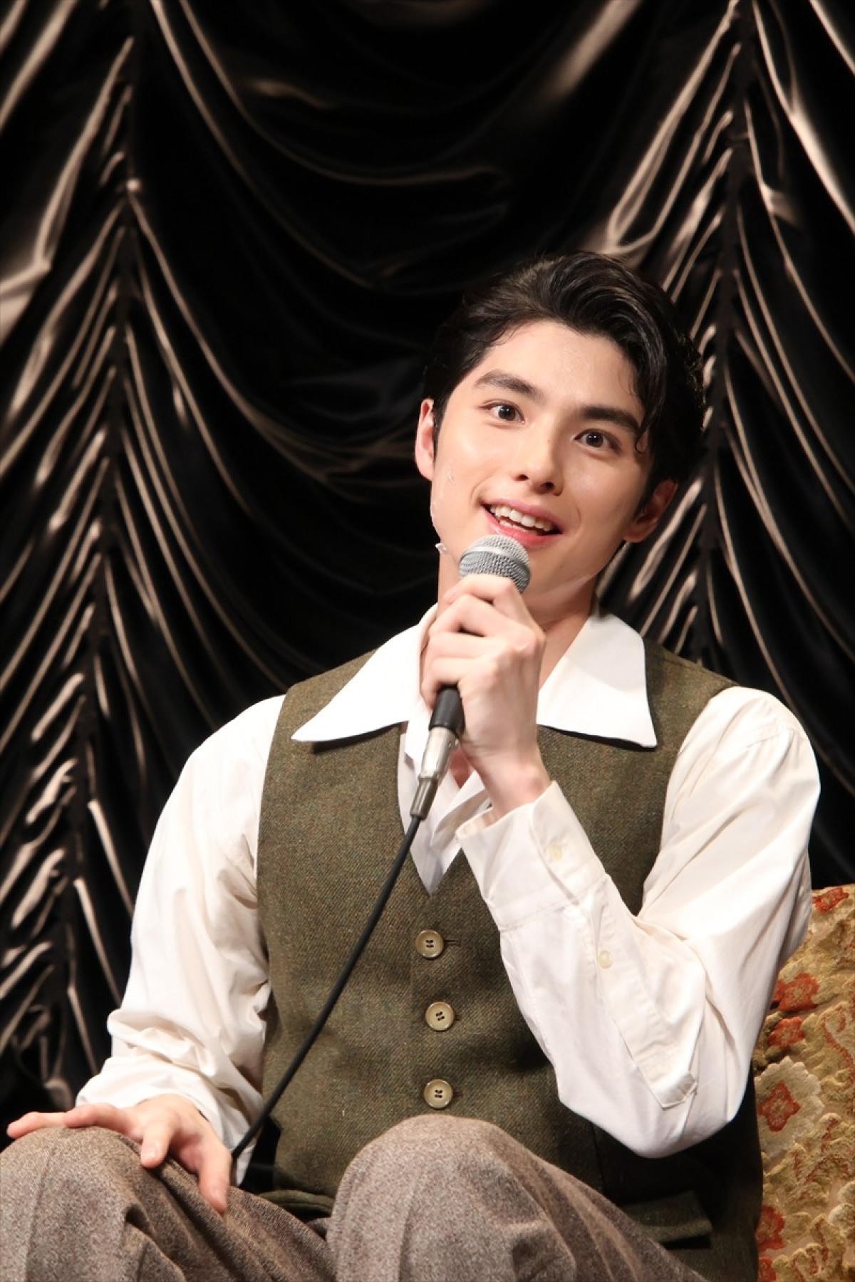 本田響矢、昭和舞台の作品続き「ほぼ令和がない年に」　音楽劇『エノケン』で7年ぶり舞台