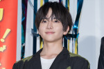 板垣李光人、映画『ババンババンバンバンパイア』初日舞台挨拶に登場