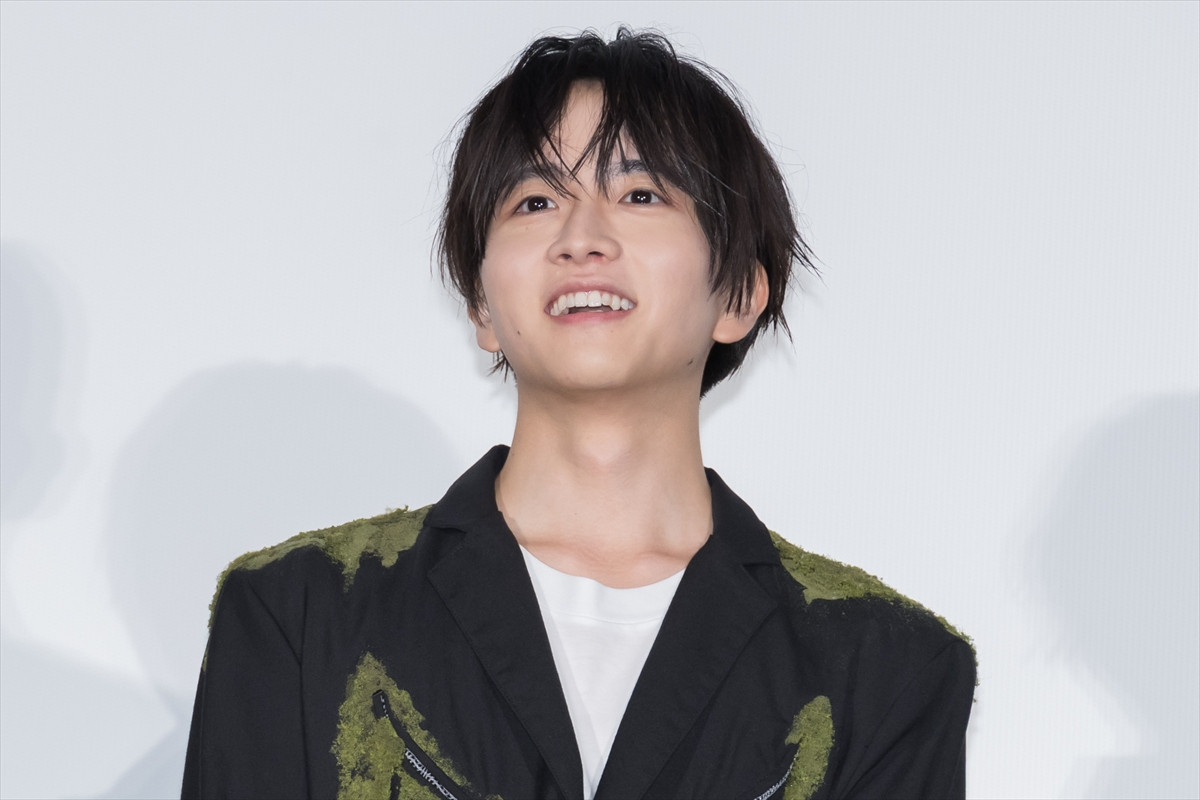 吉沢亮、七夕の願い事は「ベンチプレス100kg上げれますように」