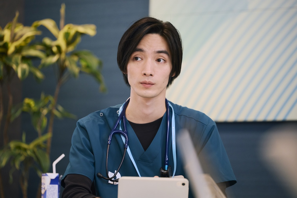 松本潤、初の医師役で“人”を診る総合診療医に　ヒューマン医療ドラマ『19番目のカルテ』今夜スタート