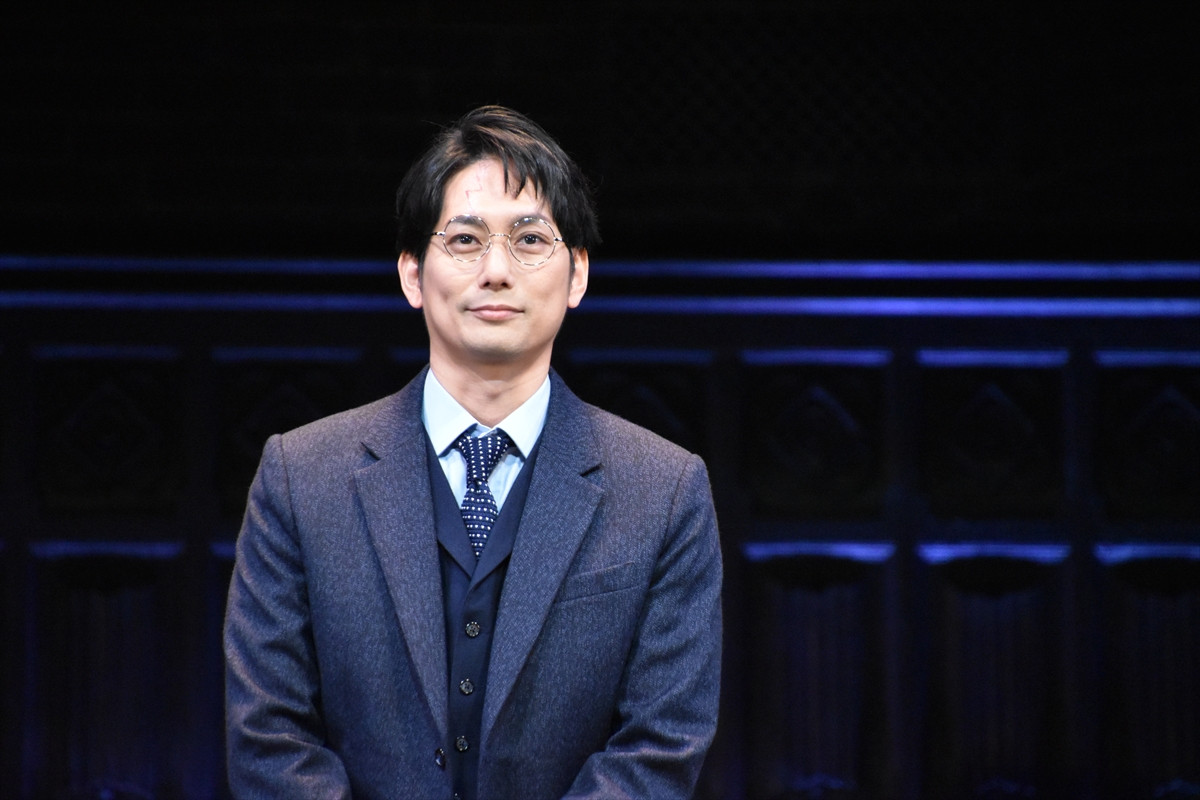 稲垣吾郎、初の魔法使い役は「魔法の修行に苦労」　『ハリー・ポッターと呪いの子』開幕！