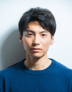舞台『Too Young』主演・宮崎秋人