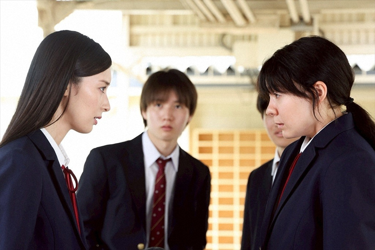 『レプリカ　元妻の復讐』今夜スタート　“整形美女”トリンドル玲奈の復讐が幕を開ける