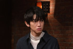 ドラマ『笑ゥせぇるすまん』に出演する本郷奏多