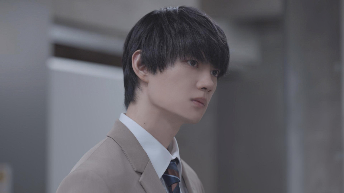 『ひとりでしにたい』第4話、“鳴海”綾瀬はるか、“元カレ”満島真之介と再会する
