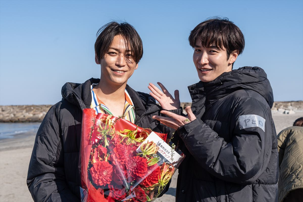 亀梨和也、『事故物件ゾク 恐い間取り』に本人役で出演！　渡辺翔太、先輩との共演に緊張＆感動