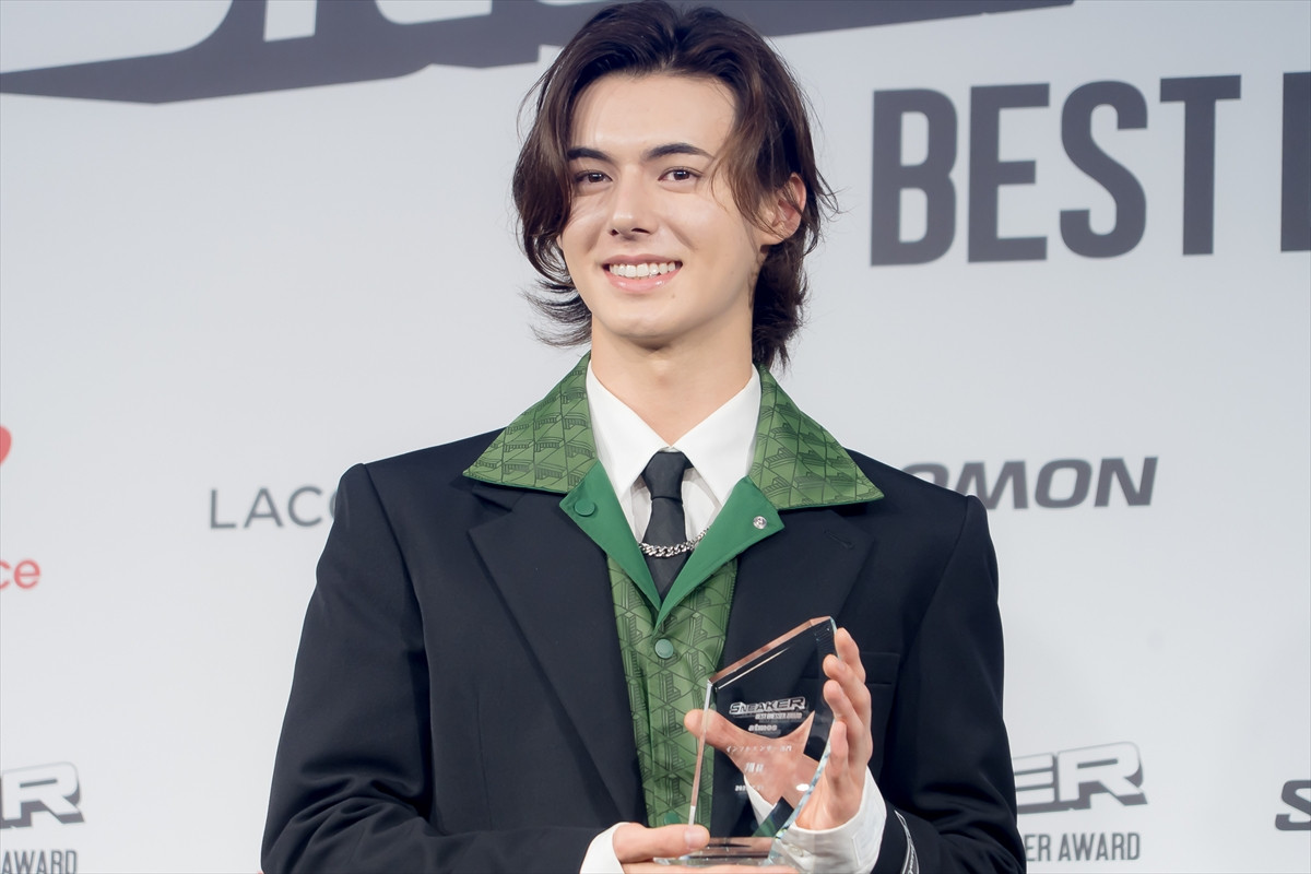 パンサー・尾形貴弘、スニーカーベストドレッサー賞受賞に大喜び「ドッキリじゃないですよね？」